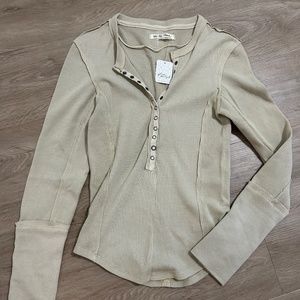 Free people long sleeve T-shirt